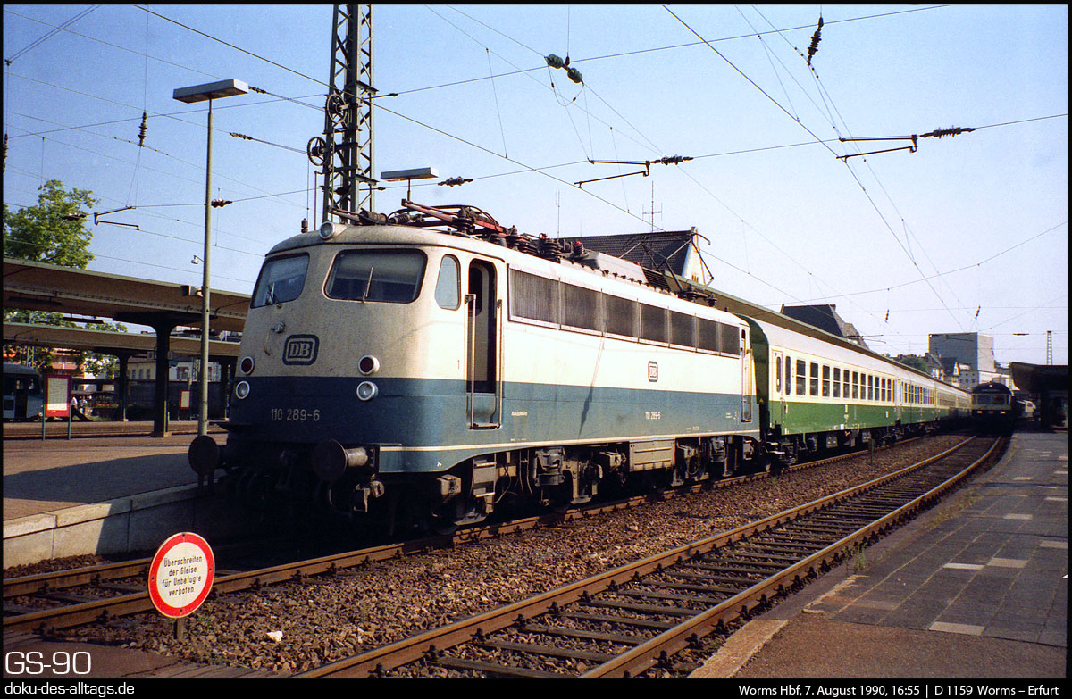 Strecken und Bahnhöfe